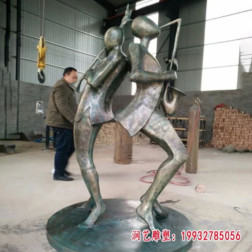 藝術(shù)鑄就靈魂 廣場(chǎng)抽象人物銅雕塑與石雕的匠心制作